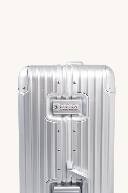 Aluminum Large Check-In